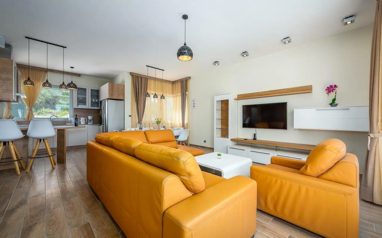 Villa Cedar Pula Kroatien