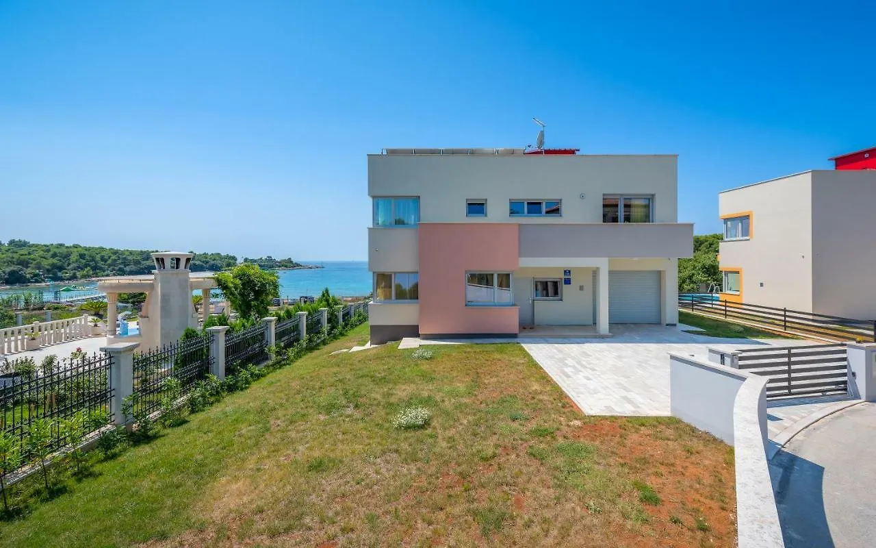 Villa Cedar Pula Kroatien