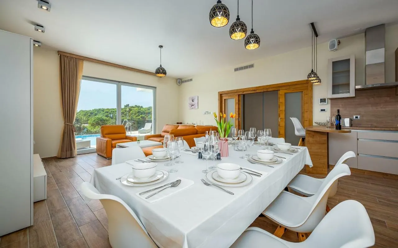 Villa Cedar Croatia